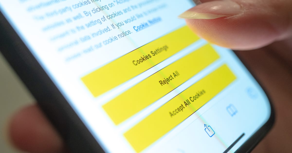 dhh's tweet card. The European Commission wants to take a bite out of privacy rules that force websites to run cookie banners.