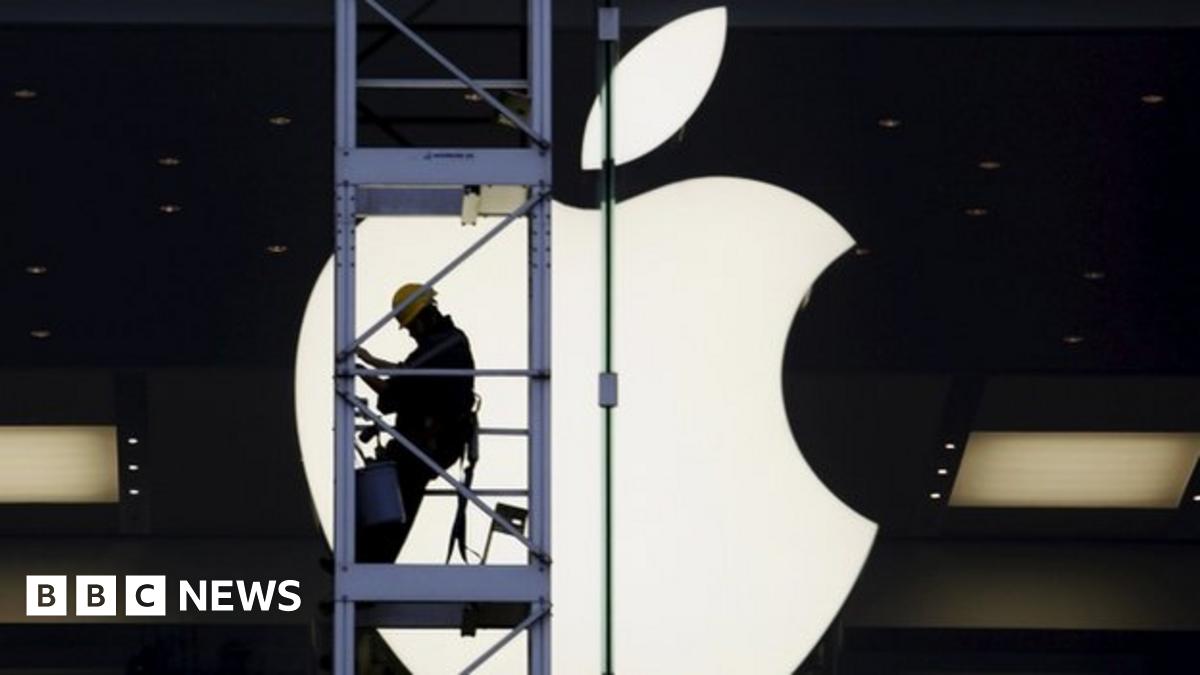 SuB8u's tweet card. Apple is using its worldwide network of stores as temporary classrooms for the Hour of Code.