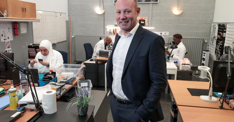 Tweet card summary image