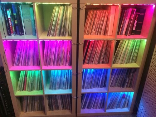 RaspberryPiHack's tweet card. Mike Smith wanted to be able to locate specific records in his collection with ease, so he turned to a Raspberry Pi for assistance. A web server running on the Pi catalogues his vast vinyl collecti...