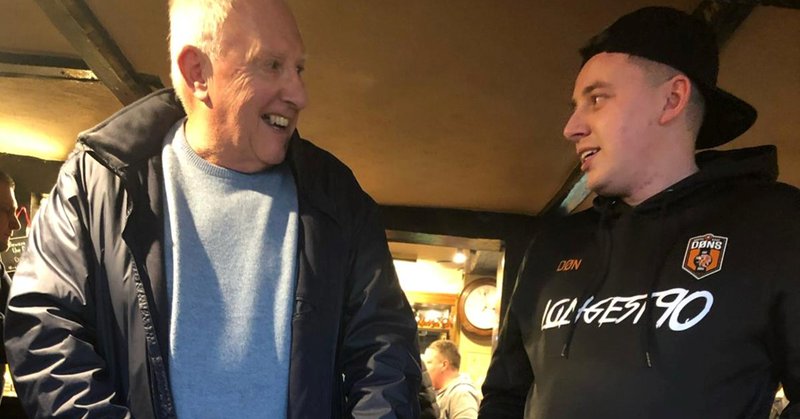 Tweet card summary image