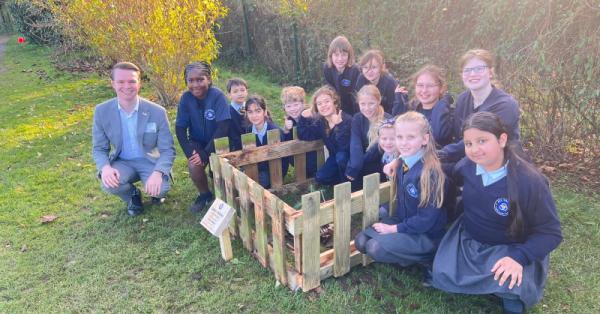 Tweet card summary image