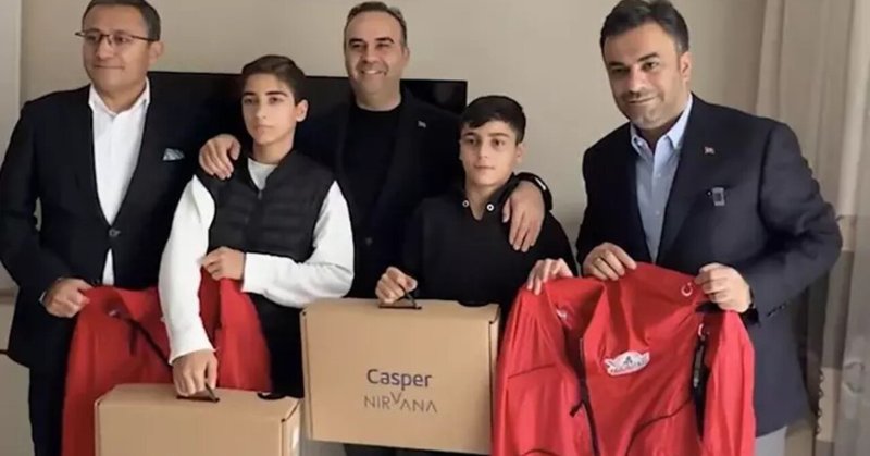 Tweet card summary image