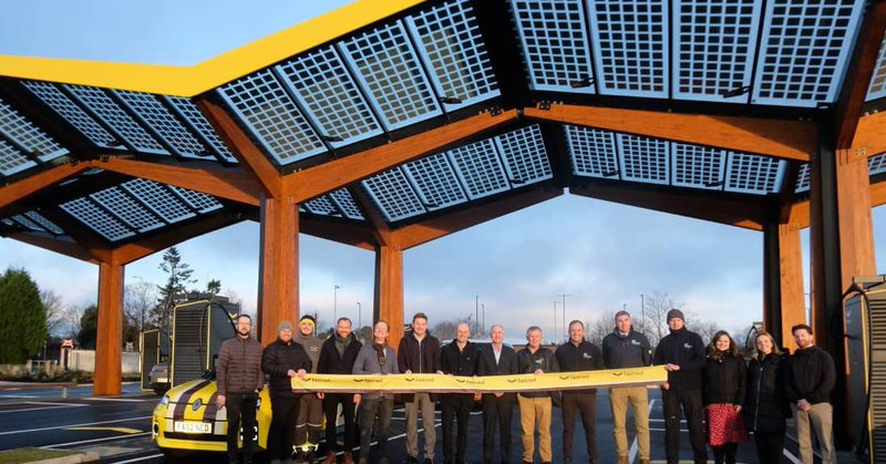 Tweet card summary image