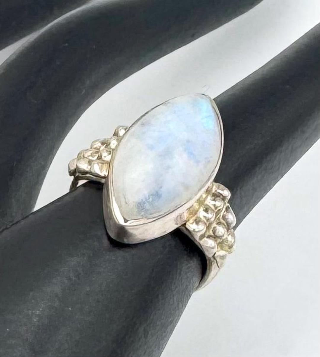 serendipitytrea's tweet card. This Statement Rings item by serendipitytreasure has 5 favorites from Etsy shoppers. Ships from Huntington Beach, CA. Listed on Dec 22, 2025