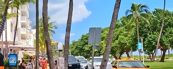 Travel Circle 🔴 banner