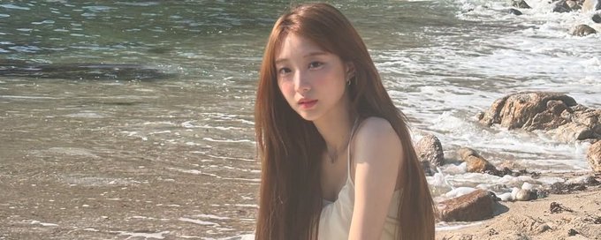 YEOJINIE 🐻🩷 banner