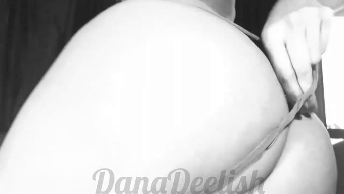 Yezzz...I Like 2 Flash Ass Rt Booty 2Day Follow 4 #AssEveryDay 😉 Then Join Me Live 🎥😈https://t.co/pgTLH7FAMj😈🎥  @DeelishDevil @MooiPorn @MooiGirlz @So_deelish @sexx_freak @Strappon_Lover @ebonylover1972 @swo2212 @CurvesInc @gspot1177 @jopower666 @Ass_IveSeen @HottieCentralxx<a href="/tag/asseveryday"class="tags"><span>#asseveryday</span></a>