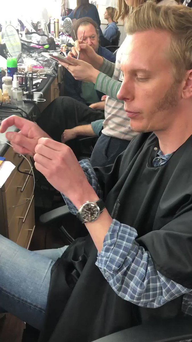 Laurence fox twitter nhs Laurence fox twitter nhs