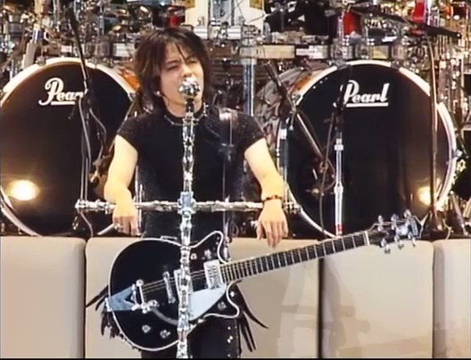 L'Arc-en-Ciel Official Website