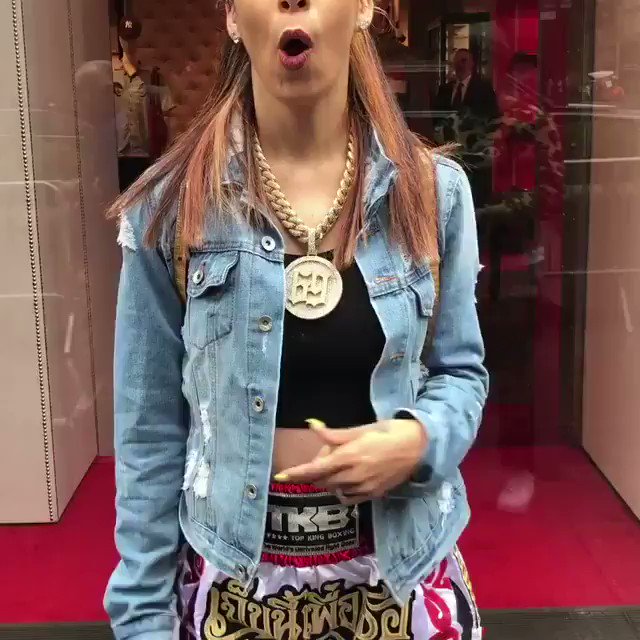 Kenny On Twitter 6ix9ine Is Now In New York Shopping With Chief
