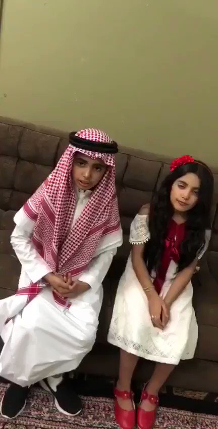 د عبدالله العودة A Twitter لدن وعبدالرحمن يقدمان المعايدة لوالدهم المعتقل تعسفيا الشيخ سلمان العودة عبر الأثير و كل عام وانت بخير ياوطن