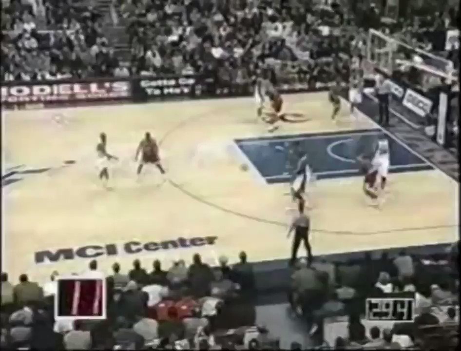 eclectik relaxation (@eclectik) on Twitter photo 2018-06-19 23:23:37 40 year old Jordan got his shot blocked and then ... It’s not just a different era, it’s a different type of player and competitor. 40 year old Jordan got his shot blocked and then ... It’s not just a different era, it’s a different type of player and competitor.