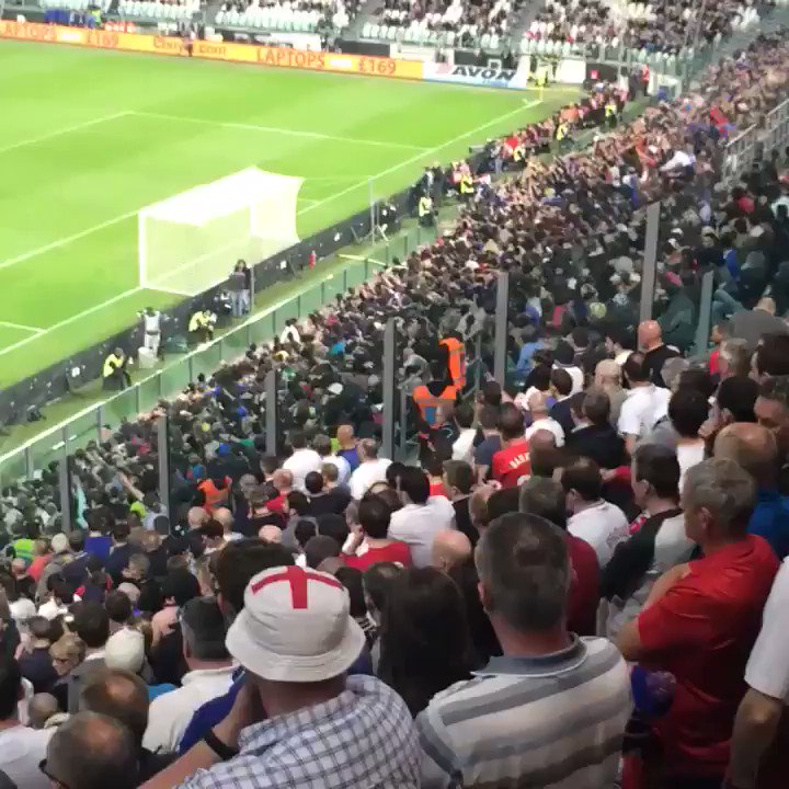 Adam Hurrey (@FootballCliches) on Twitter photo 2018-06-21 12:18:13 Lets recap the most England fan participation levels for a Mexican wave ever recorded Lets recap the most England fan participation levels for a Mexican wave ever recorded