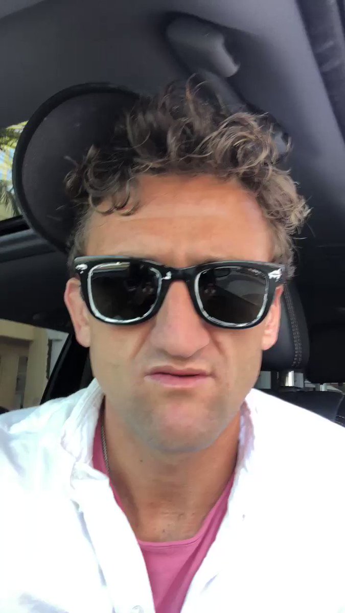 Casey Neistat (@CaseyNeistat) on Twitter photo 2018-06-23 03:03:46 So long VidCon. it’s been real. So long VidCon. it’s been real.