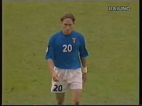 ブンデスリーガ スポーツライブ Powered By スカパー 18年前の6月29日は00年のユーロ準決勝 イタリア0 0オランダ Pk 3 1 が開催された日 トッティのクッキャイオは忘れられません スカパー スカサカ ブンデスリーガ スポーツライブ Powered By スカパー 18年前の6月29日は00年のユーロ準決勝 イタリア0 0オランダ Pk 3 1 が開催された日 トッティのクッキャイオは忘れられません スカパー スカサカ