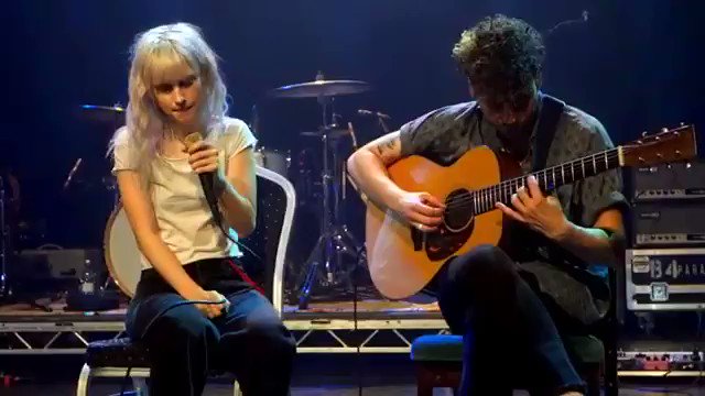 alice 🌺 (@miseryroute) on Twitter photo 29/05/2020 18:10:38 this song is magical. will never not hit. this song is magical. will never not hit.