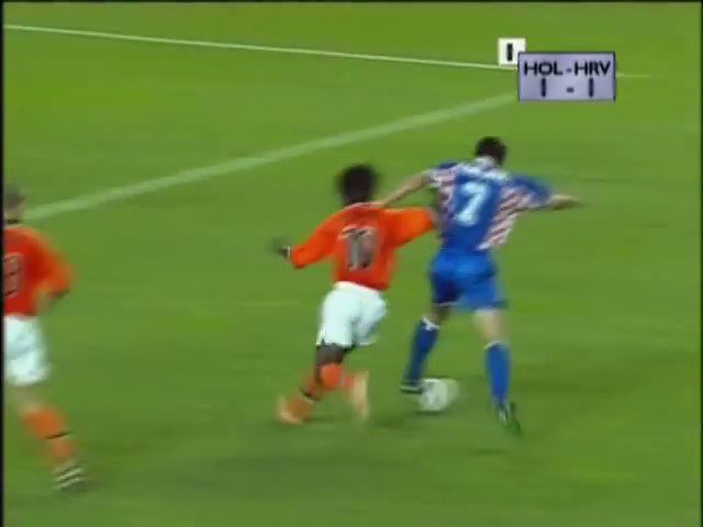 90s Football on Twitter 