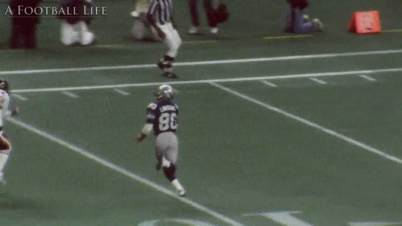 Happy 66th birthday to legendary receiver Steve Largent.   