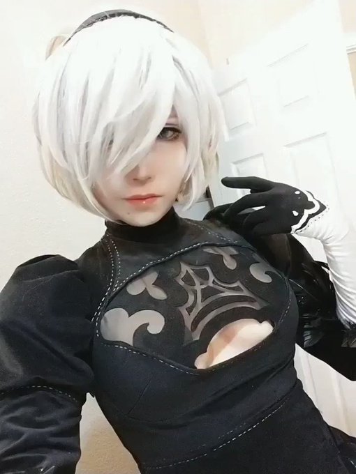 コスプレイヤーLennethのTwitter動画1