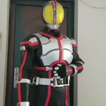 時代がテレビに追いつく？w仮面ライダー555（ファイズ）の変身完璧w