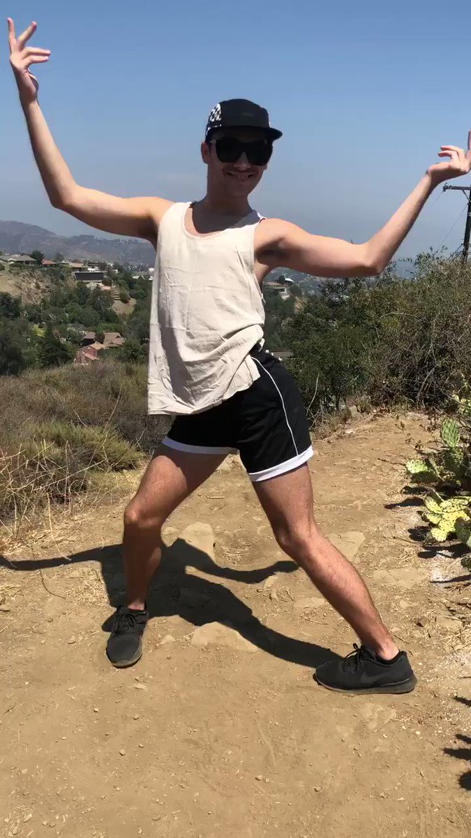 Landon Romano (@landonromano) on Twitter photo 19/07/2018 03:37:35 Today’s mood 😩😂😭💀🍑 “biggest booty on the block” Today’s mood 😩😂😭💀🍑 “biggest booty on the block”