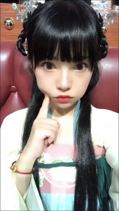 コスプレイヤー六二二同学(622)のTwitter動画1