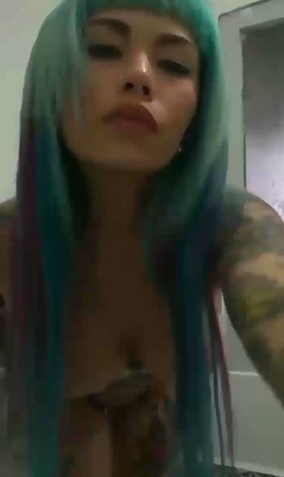 Pronto veras esto sin CENSURA!!! Retweet para mas videos asi... #missvandalik #suicidegirls @SuicideGirls<a href="/tag/suicidegirls"class="tags"><span>#suicidegirls</span></a><a href="/tag/missvandalik"class="tags"><span>#missvandalik</span></a>