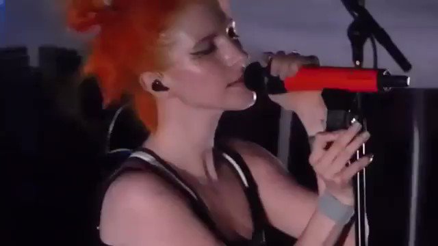 Happy bday hayley williams 