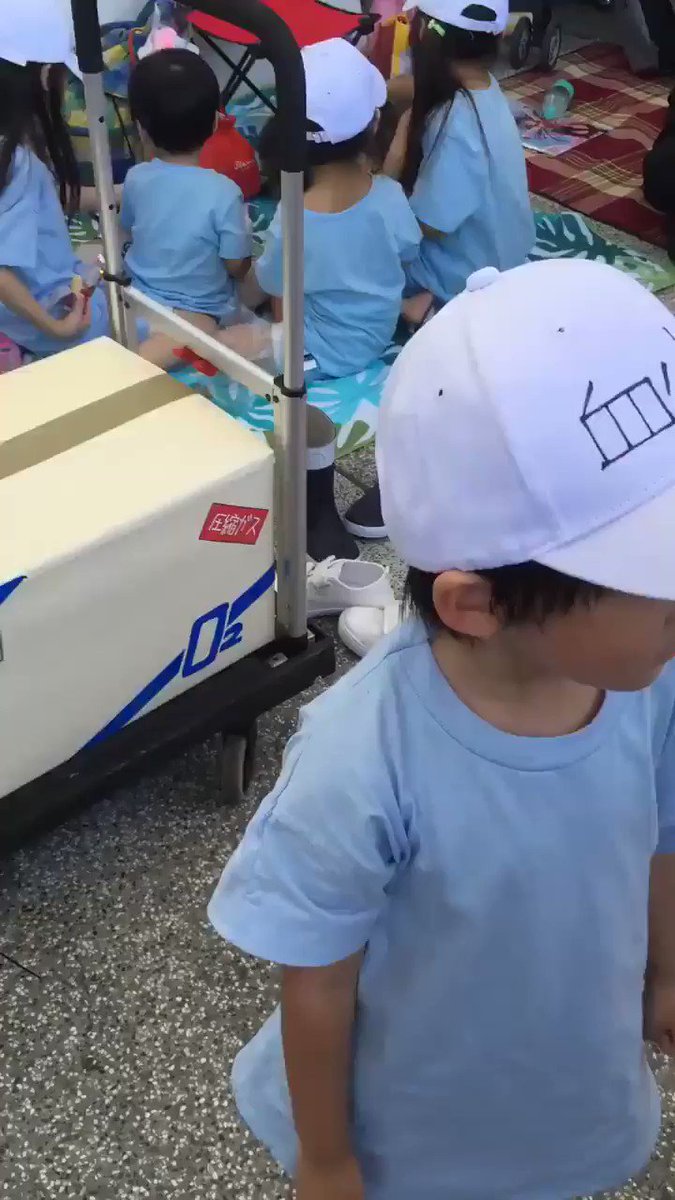 台湾の同人イベントで大量発生した はたらく細胞 の血小板ちゃんたちが可愛さの暴力を振りまく Togetter 台湾の同人イベントで大量発生した はたらく細胞 の血小板ちゃんたちが可愛さの暴力を振りまく Togetter