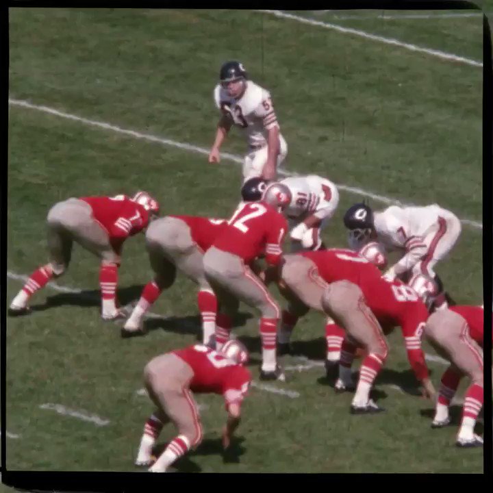 2x Pro Bowler 
1970 MVP
Bay Area born and raised 

Join us in wishing QB John Brodie a happy birthday! 