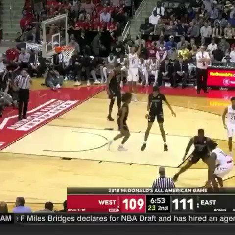 Rob Perez (@World_Wide_Wob) on Twitter photo 16/08/2018 00:51:35 @KevinOConnorNBA Here’s some footage of one of his best talents: getting lit up by Nassir Little. @KevinOConnorNBA Here’s some footage of one of his best talents: getting lit up by Nassir Little.
