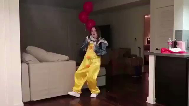 Who's ready for October!? ??? https://t.co/MjQzHpIze2