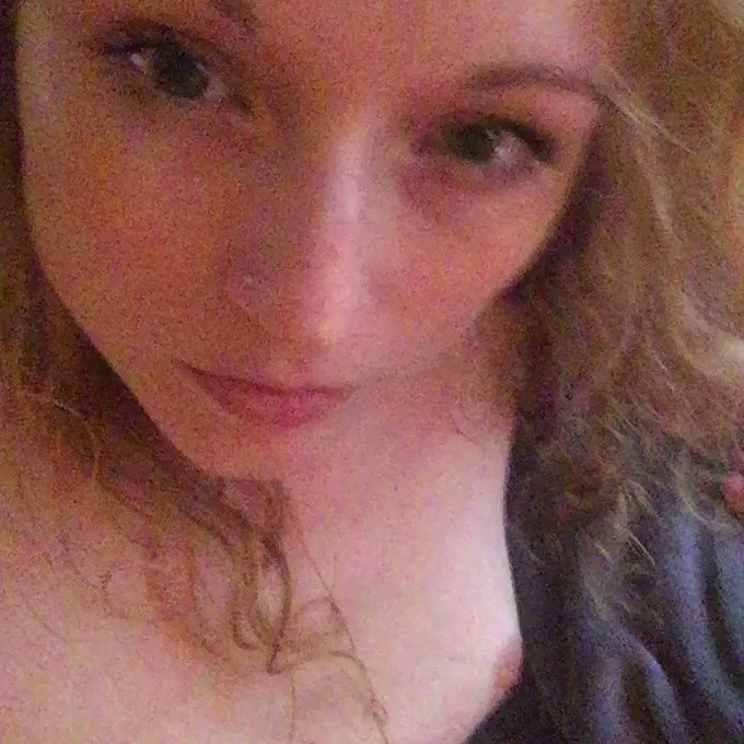 Happy Tuesday everyone..... Go to https://t.co/ErbsVRWXM4 to subscribe to my premium snapchat and get<a href="/tag/womancrushforever"class="tags"><span>#womancrushforever</span></a><a href="/tag/wednesdaythoughts"class="tags"><span>#wednesdaythoughts</span></a>