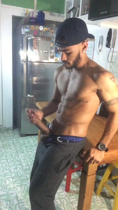 Hey people, would you like a particular jack off. Come on baby!!!!!

go to https://t.co/7qqrOgVPRE https://t