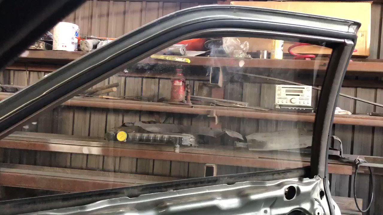 今日の超目玉】 80スープラ 80スープラ パワーウインドウ