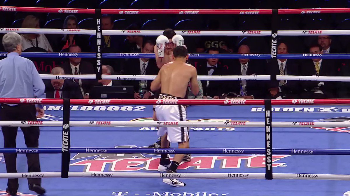 Golden Boy Boxing on Twitter "💥 VergilOrtiz drops Ortiz twice in