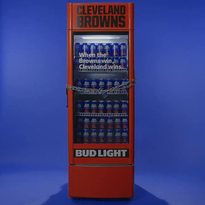 Bud Light (@budlight) on Twitter photo 21/09/2018 03:38:49 Cleveland, the @Browns won. The fridges are open. Go celebrate with a Bud Light. You’ve earned it. Cleveland, the @Browns won. The fridges are open. Go celebrate with a Bud Light. You’ve earned it.