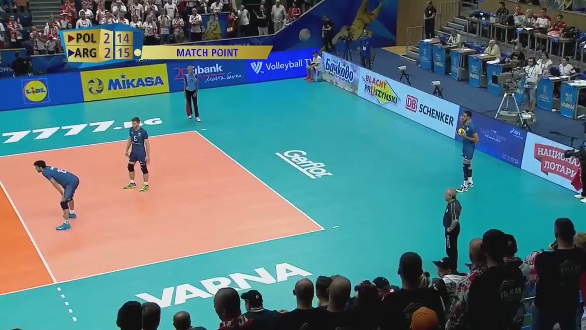 DEPORTV (@canaldeportv) on Twitter photo 2018-09-21 20:22:48 ¡HISTÓRICO! Argentina puso de rodillas al campeón del mundo y lo venció 3-2 por eso la locura de los jugadores y la bronca de Velasco. ¡SON ENORMES! #SomosArgentina ¡HISTÓRICO! Argentina puso de rodillas al campeón del mundo y lo venció 3-2 por eso la locura de los jugadores y la bronca de Velasco. ¡SON ENORMES! #SomosArgentina