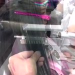 最新のエクステ!？驚くほどの早さと、見ていても分からないほどにあっという間です。ビックリ!