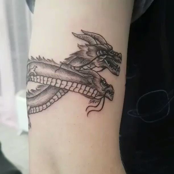 Welsh Dragon done at the Morgantown Tattoo Convention Contact me at  Ta for tattoo inq  Welsh tattoo Dragon tattoo designs Red  dragon tattoo