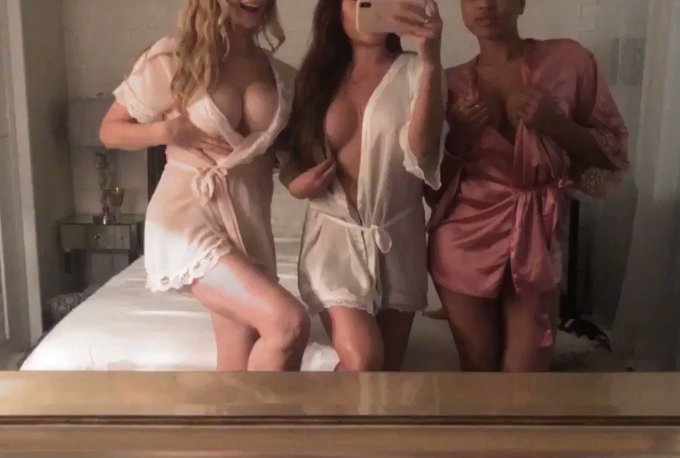 Handfuls of goodies 👸🏼👸🏻👸🏾 @MissElliKing https://t.co/bTlhExMjRo<a class="tags" target="_blank" title="On Twitter" href="/?out=eyJ0eXAiOiJKV1QiLCJhbGciOiJIUzUxMiJ9.eyJpYXQiOjE3MjIyMzE3MzksImlzcyI6InR3cG9ybnN0YXJzLmNvbSIsIm5iZiI6MTcyMjIzMTczOSwiZXhwIjoxNzUzNzY3NzM5LCJyZWRpcmVjdF91cmwiOiJodHRwczovL3R3aXR0ZXIuY29tL01pc3NFbGxpS2luZyJ9._G8srAZJ1ag4C16z_ch0YyOkQpfvzBnI3DI0KLuhaN-O9Mc_6BDrsz33MVihPZaNnOBOWE2cU6GLy3BGijLO8Q">@MissElliKing</a>