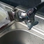 笑ってしまった!蛇口が逆さになっている!だけ、じゃなかったw