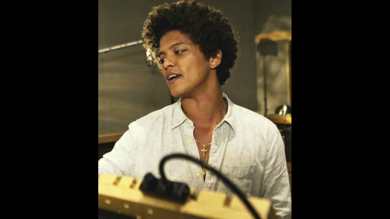 Hey, all of you Happy Birthday to You, Bruno Mars worldwide, take a trip with me,,,,, 