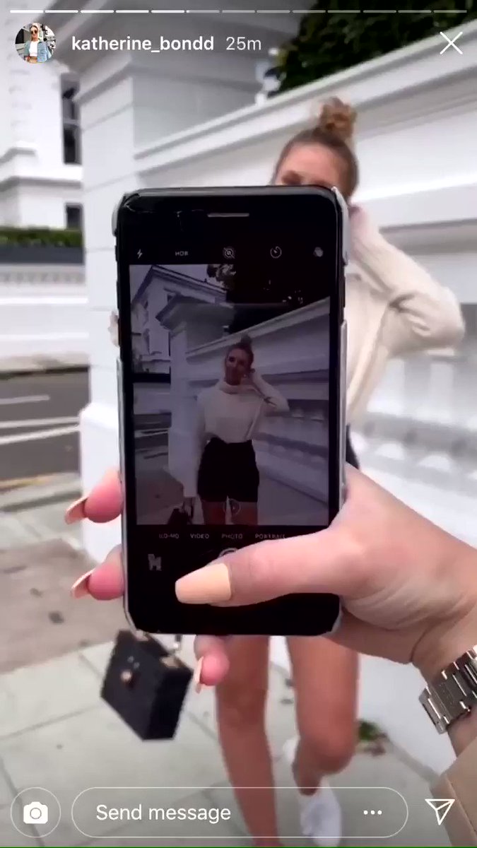 If I ever ask you to take pictures of me. This is exactly what I mean.