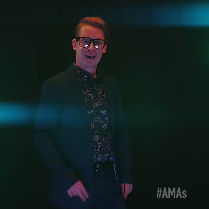 Macaulay Culkin On Twitter I Made This Thing At The At Amas On