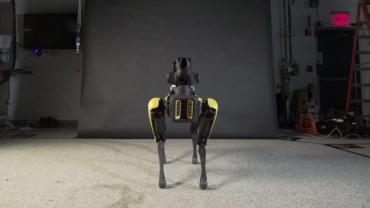 Gavin Sheridan (@gavinsblog) on Twitter photo 16/10/2018 21:32:59 Spot the robot dog dancing to UpTown Funk is simultaneously both terrifying and hilarious. Spot the robot dog dancing to UpTown Funk is simultaneously both terrifying and hilarious.