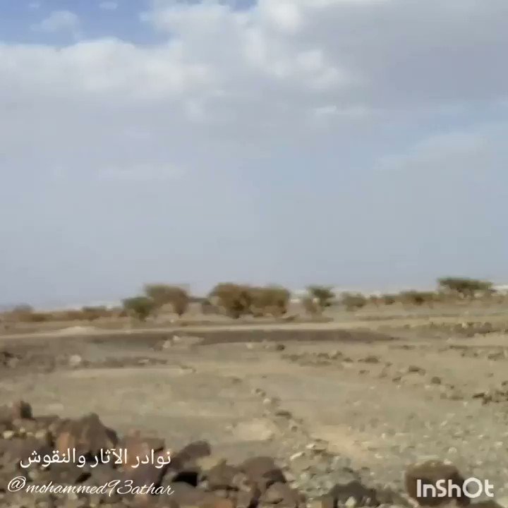 #نقوش_إسلامية شاهدة على #التاريخ :
قراءة لنقش سعيد بن عبدالله بن بعجة الجهني
يروي عن عبدالله بن أبي قتادةالأنصاري الذي يروي عن أبيه فارس ﷶﷲ ﷺ
والده عبدالله روى عنه ابنه علي وجده بعجة يروي عن والده حامل لواء #جهينة يوم الفتح عبدالله بن بدر وهو أول من خط له النبي ﷺ مسجداً