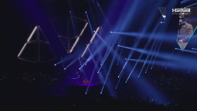 Dancing Astronaut (@dancingastro) on Twitter photo 2018-10-19 01:45:57 Legends honoring legends. @HARDWELL paying respect to Avicii during his unforgettable last set of 2018 ππ»β€οΈ Legends honoring legends. @HARDWELL paying respect to Avicii during his unforgettable last set of 2018 ππ»β€οΈ