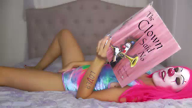 Another #clip sold! Buttfucked By Clowny Stepmom #CoercedBi Get yours on #iWantClips! https://t.co/4LKujGeUiI